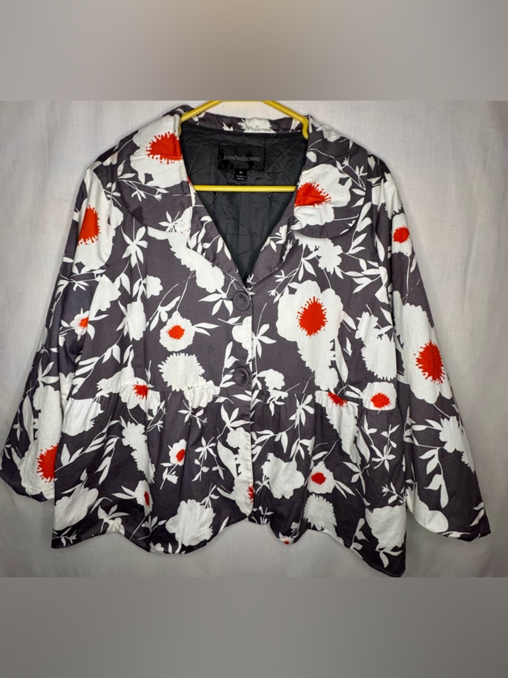 JohnPaulRichard Charcoal Button-Front Floral Top with White & Red Accents
